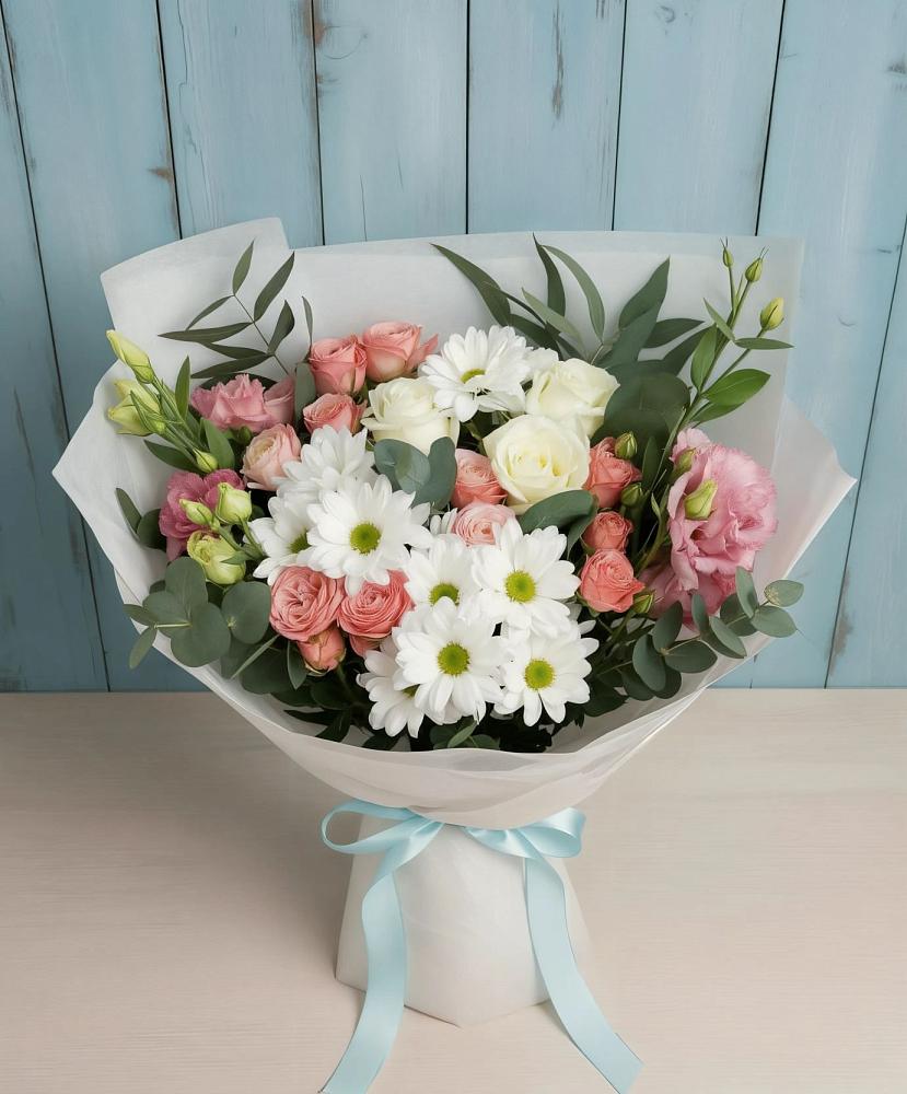 Букет цветов из: Розы, Лизиантусы и Хризантемы в Харпе