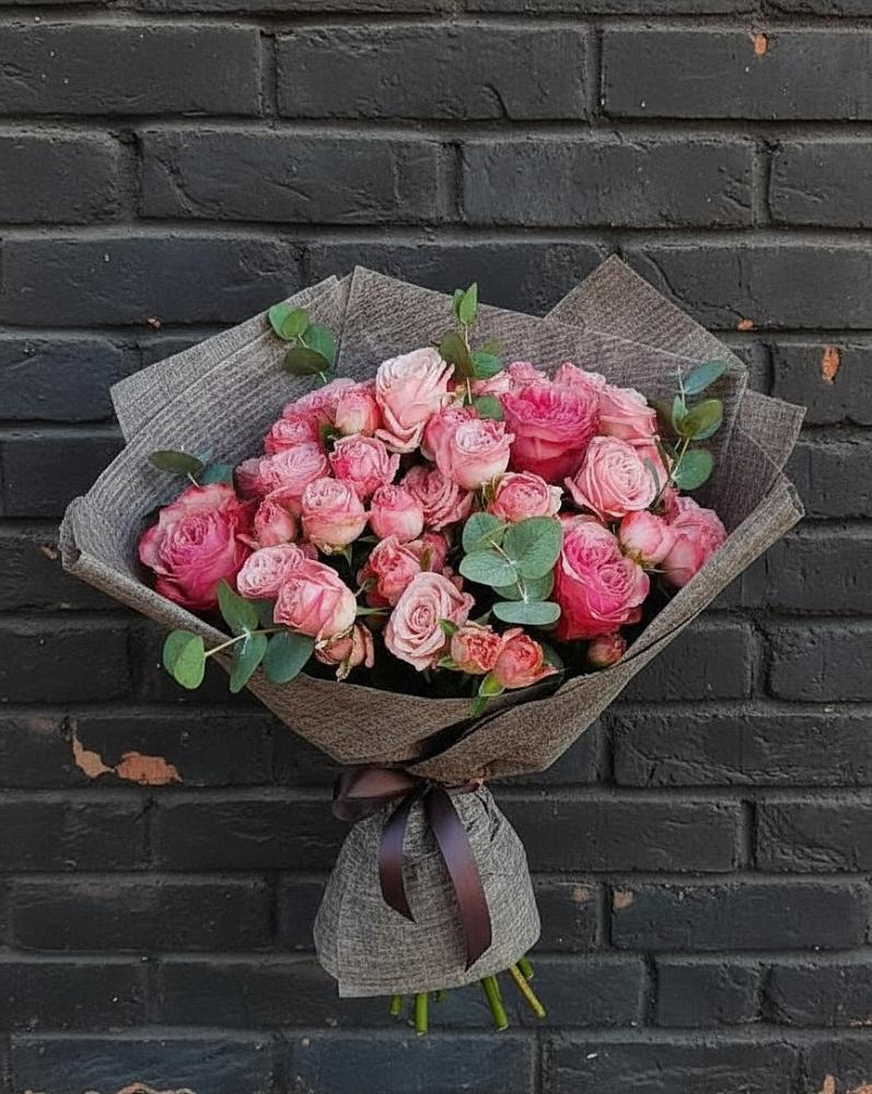 Букет цветов из: Розы в Харпе