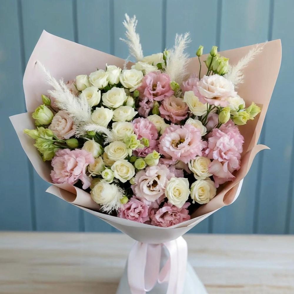 Букет цветов из: Альстромерии и Розы в Харпе