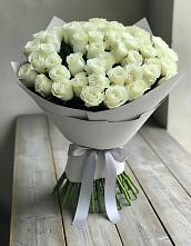 Букет 35 Белых роз в Харпе