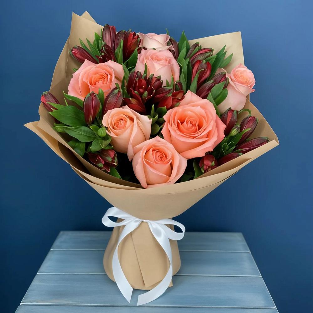 Букет цветов из: Розы и Альстромерии в Харпе