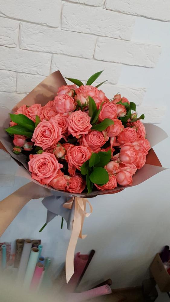 Букет цветов из: Розы в Харпе