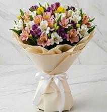 Букет цветов из:  Альстромерии в Харпе