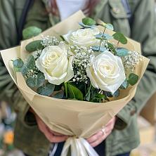 Букет цветов из:  Розы в Харпе