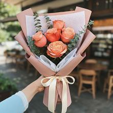 Букет цветов из:  Розы в Харпе