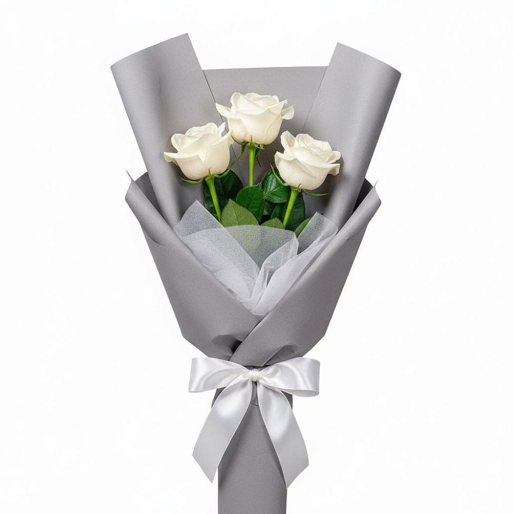 Букет 3 белые розы в Харпе