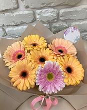 Букет цветов из:  Герберы #REPLACE_PRED# Харпе