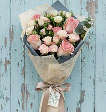 Букет цветов из:  Розы #REPLACE_PRED# Харпе