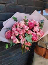 Букет цветов из:  Розы в Харпе