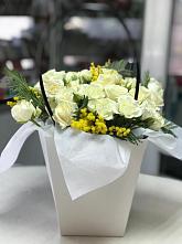 Цветочная композиция из Розы  в Харпе