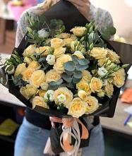 Букет цветов из:  Розы и Лизиантусы #REPLACE_PRED# Харпе